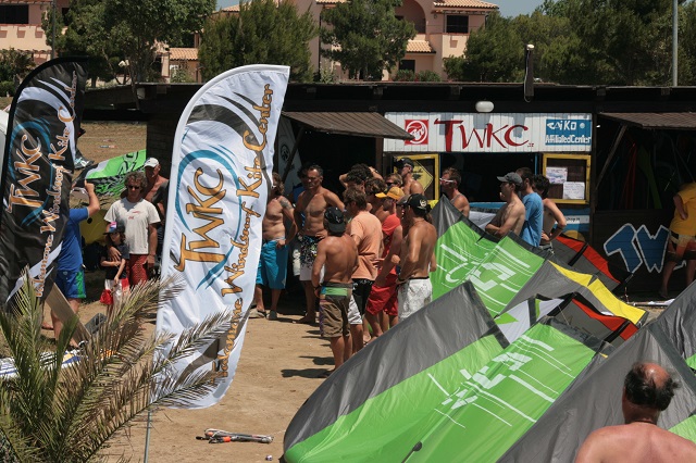 corsi kitesurf talamone